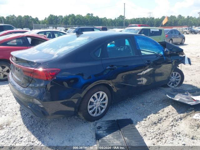 3KPF24AD7RE737231 KIA FORTE LX