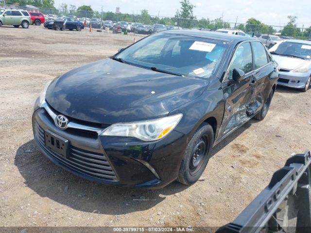 4T4BF1FK1GR582300 Toyota CAMRY LE