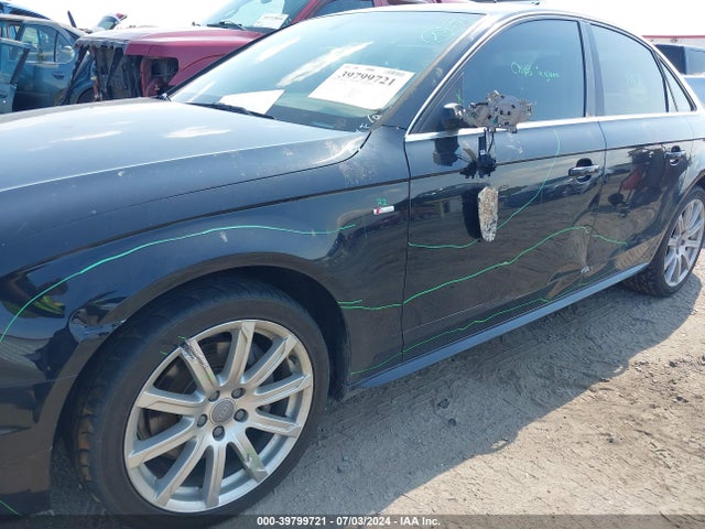 39799721 :رقم المزاد ، WAUFFAFL8CN015589 vin ، 2012 Audi A4 2.0t Premium مزاد بيع