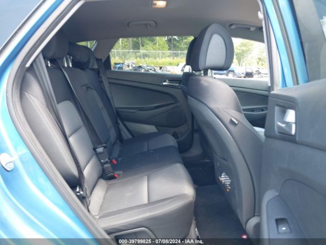 KM8J3CA49JU728663 Hyundai TUCSON SEL