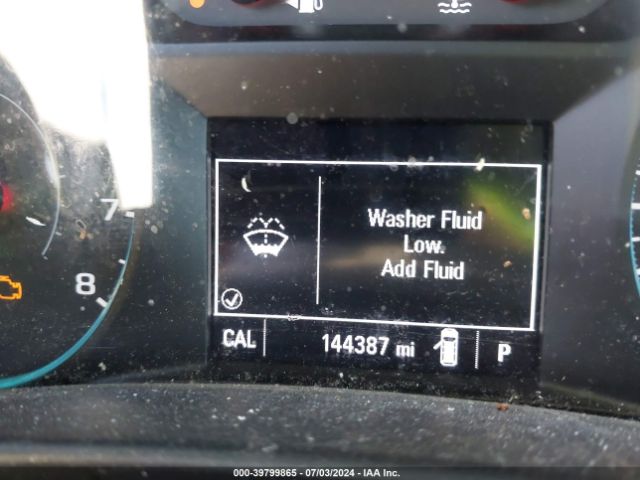 2GNAXJEV3J6304661 Chevrolet EQUINOX LT