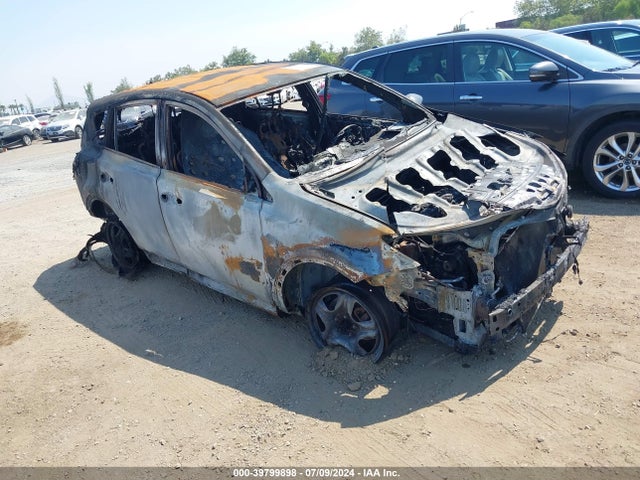 Toyota RAV4 LE 2015 2T3ZFREV1FW149746 Image 1