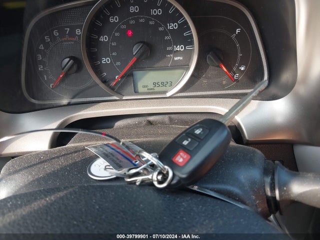 Toyota Rav4 Xle 2015 JTMWFREV9FJ053462 Image 11