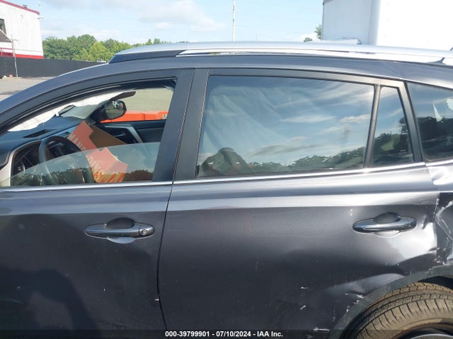 Toyota Rav4 Xle 2015 JTMWFREV9FJ053462 Image 14
