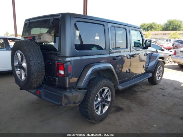 1C4HJXEN8JW246077 Jeep Wrangler Unlimited Sahara 4x4
