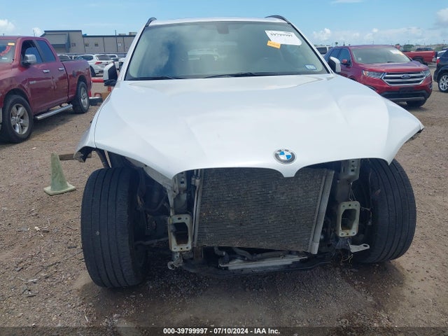 5UXKR2C50G0U17581 BMW X5 Sdrive35i