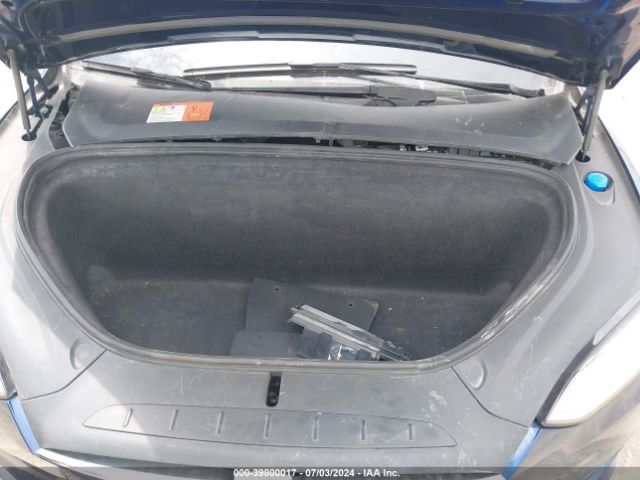 5YJXCBE21HF065612 Tesla Model X 100d/75d/90d