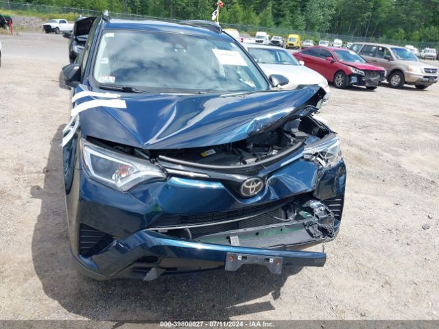 JTMBFREV3HJ128979 Toyota RAV4 LE