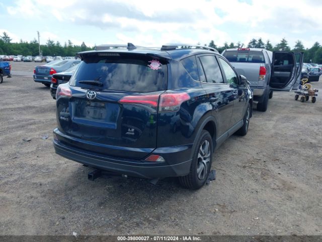 JTMBFREV3HJ128979 Toyota RAV4 LE