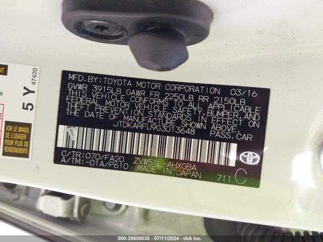 Toyota Prius Three 2016 JTDKARFU9G3013648 Image 9