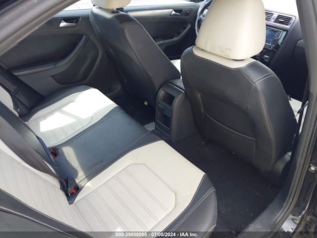 3VWD17AJ0GM327663 Volkswagen Jetta 1.8t Sport