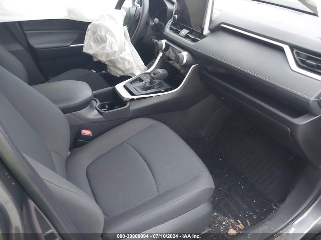 Toyota RAV4 LE 2024 2T3H1RFV5RC260007 Image 5