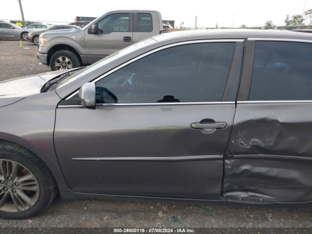 4T1BF1FK0HU617226 Toyota CAMRY SE