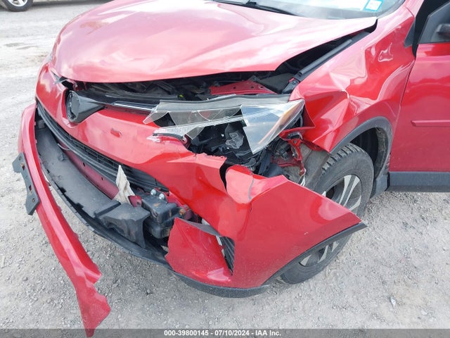 Toyota RAV4 LE 2017 JTMBFREV8HJ123342 Image 6