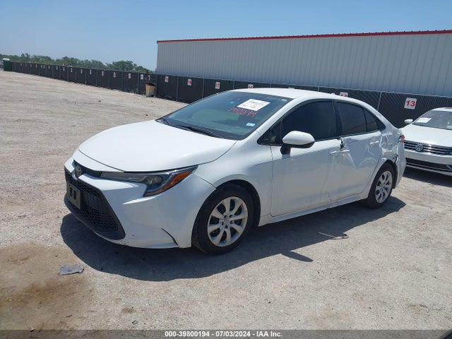 Toyota COROLLA LE 2020 5YFEPRAE0LP043618 Image 2