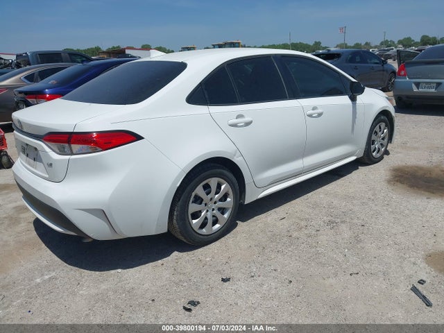 Toyota COROLLA LE 2020 5YFEPRAE0LP043618 Image 4