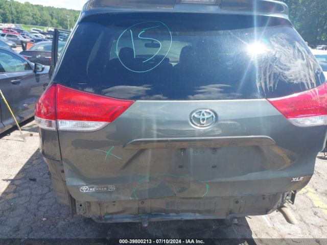 5TDYK3DC5ES422711 Toyota Sienna Xle V6 8 Passenger