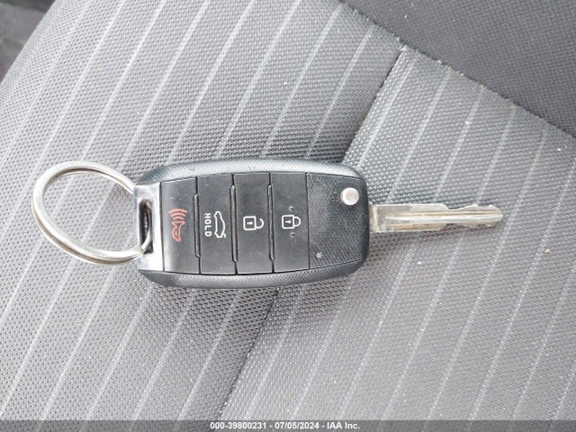 KIA FORTE LX 2018 3KPFL4A73JE272703 Image 11