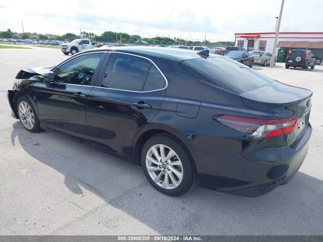Toyota CAMRY LE 2023 4T1C11AK5PU169722 Image 3