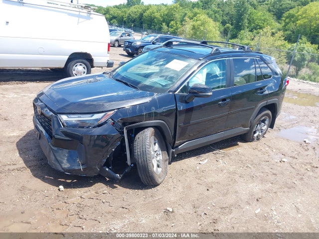 Toyota Rav4 Xle 2024 2T3P1RFV3RC420705 Image 2