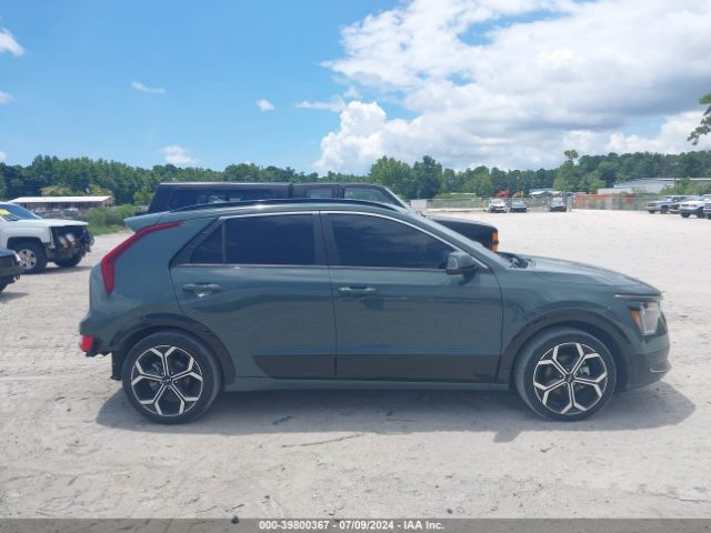 KNDCR3LE4P5047220 KIA Niro Ex Touring