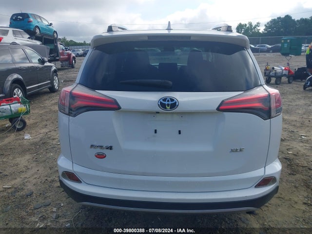 Toyota Rav4 Xle 2017 JTMWFREV2HD105628 Image 16