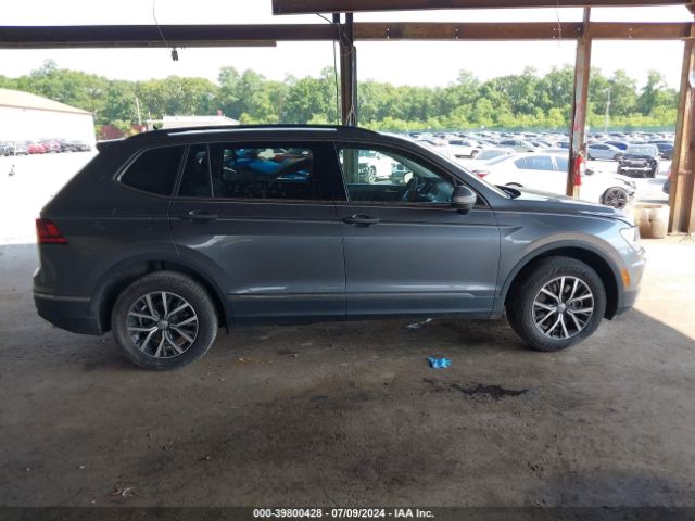 3VV2B7AX9MM064338 Volkswagen Tiguan 2.0t Se/2.0t Se R-line Black/2.0t Sel