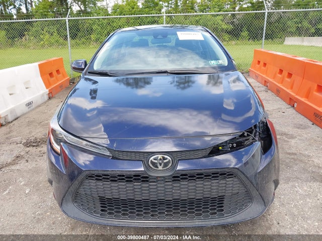 Toyota COROLLA LE 2022 5YFEPMAE6NP339572 Image 13
