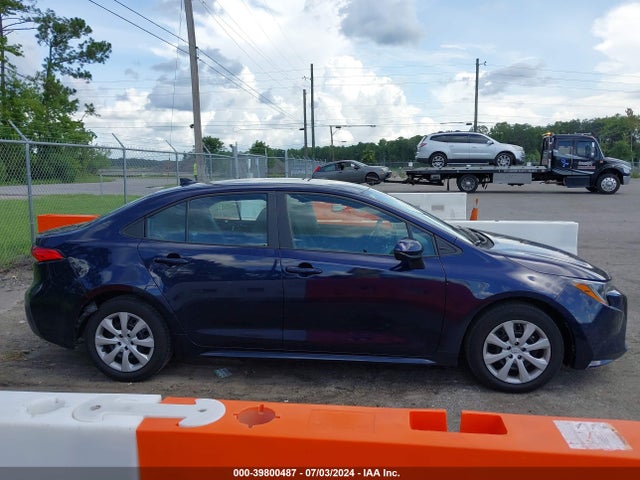 Toyota COROLLA LE 2022 5YFEPMAE6NP339572 Image 14