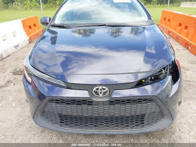 Toyota COROLLA LE 2022 5YFEPMAE6NP339572 Image 18
