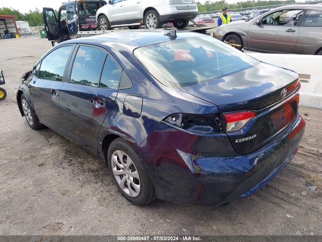 Toyota COROLLA LE 2022 5YFEPMAE6NP339572 Image 3