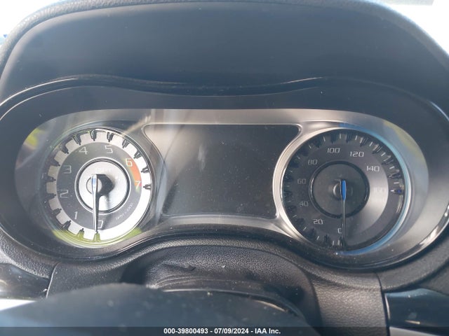 2C3CCABT0NH134905 Chrysler 300 S
