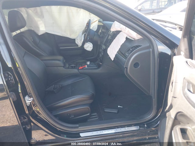 2C3CCABT0NH134905 Chrysler 300 S