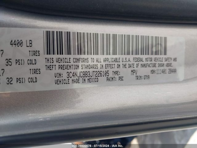 3C4NJCBB3JT226105 Jeep Compass Latitude Fwd