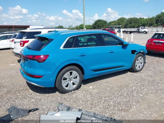 WA1LAAGE0KB006335 Audi E-tron Premium Plus