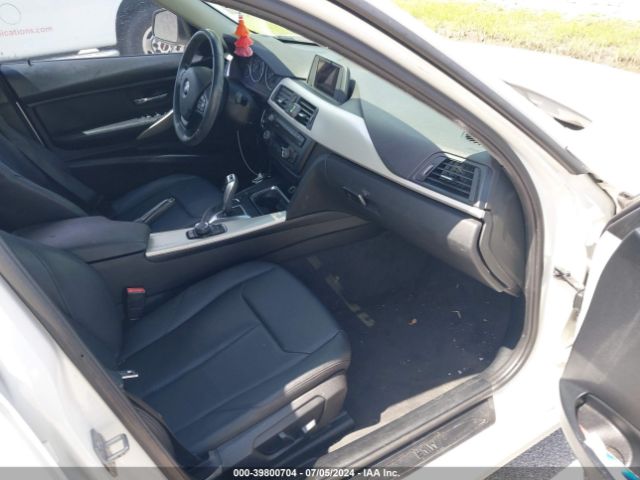 WBA3B1C58FP681297 BMW 320i