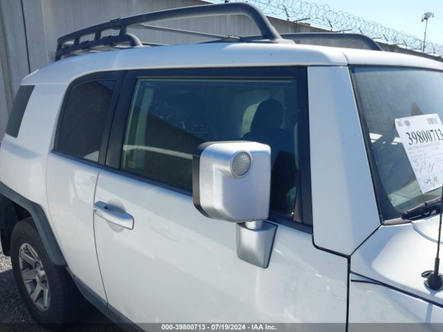JTEZU4BF6EK013850 Toyota FJ Cruiser