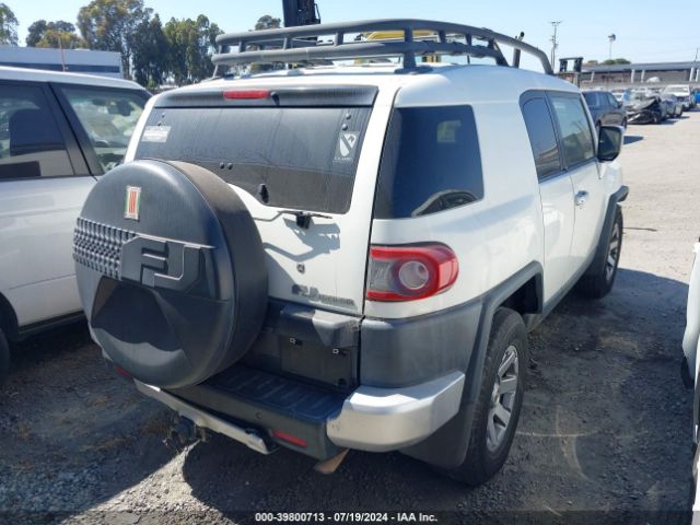 JTEZU4BF6EK013850 Toyota FJ Cruiser