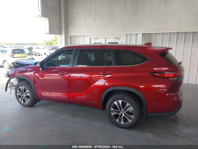 Toyota Highlander Xle 2023 5TDKDRAH2PS523601 Image 15