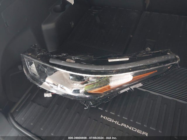 Toyota Highlander Xle 2023 5TDKDRAH2PS523601 Image 12