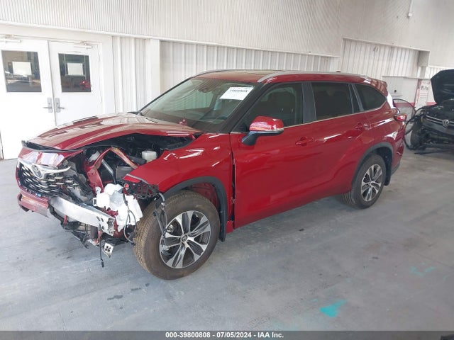 Toyota Highlander Xle 2023 5TDKDRAH2PS523601 Image 2