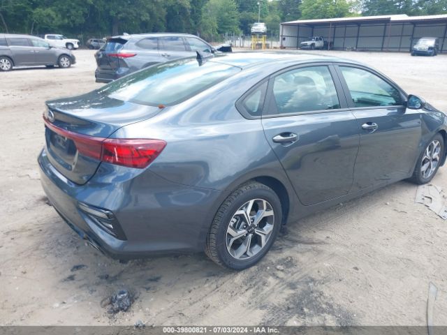 3KPF24AD5ME309005 KIA Forte Lxs