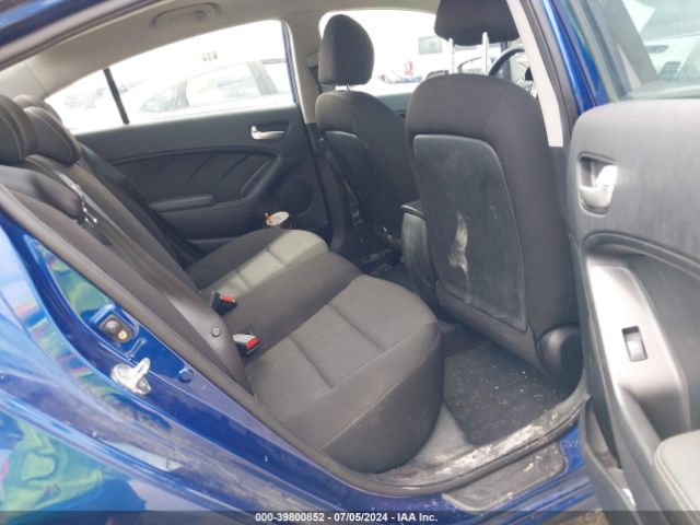 3KPFK4A79JE240650 KIA FORTE LX