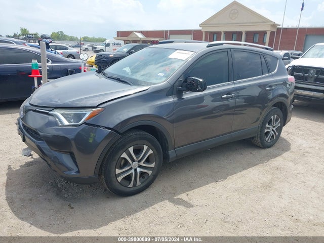 Toyota RAV4 LE 2017 JTMZFREV2HJ129569 Image 2