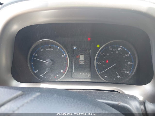 Toyota RAV4 LE 2017 JTMZFREV2HJ129569 Image 7