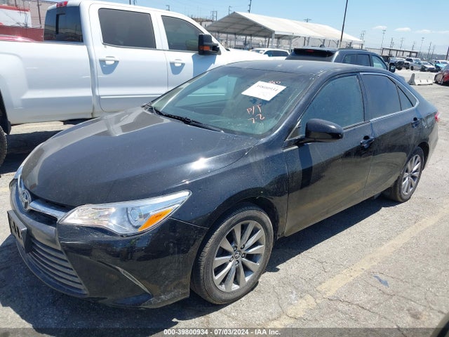 Toyota CAMRY XLE 2017 4T1BF1FK0HU700378 Image 2