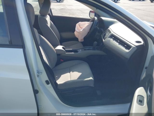 3CZRU6H32NM711369 Honda Hr-v Awd Lx