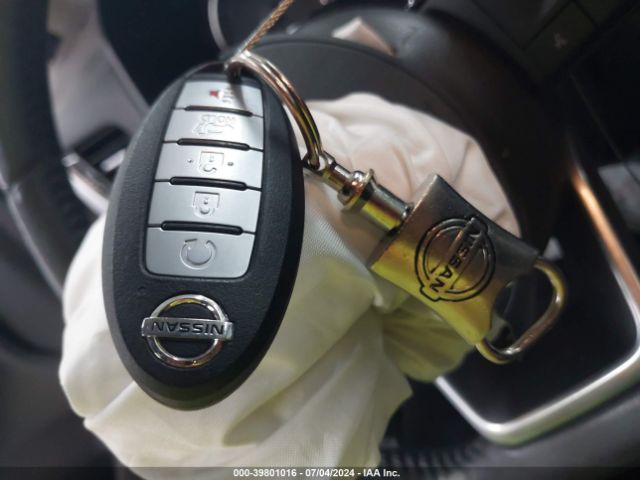 JN8AT3CA8MW009585 Nissan Rogue Sl Fwd