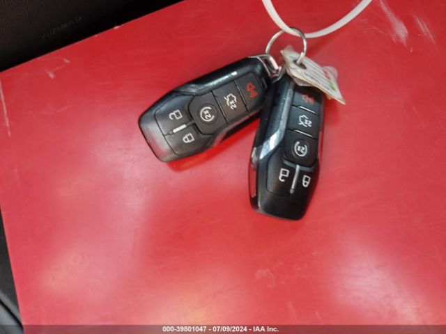 2LMPJ8KR2HBL26219 Lincoln Mkx Select