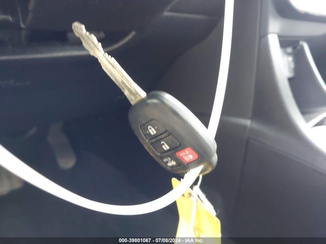 Toyota COROLLA LE 2015 5YFBURHE5FP359344 Image 11